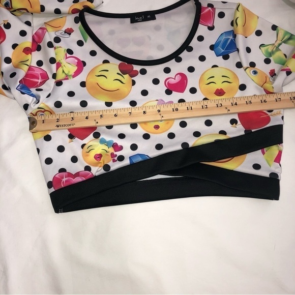 Love J USA Emoji Cropped Long Sleeve Top Polka Dot Size M/L - Picture 6 of 11